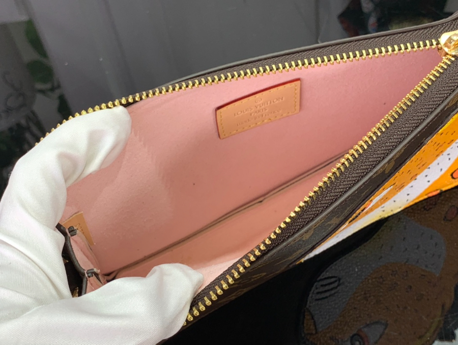 루이비통 렉싱턴 파우치 M83685 21.5134.5cm8.jpg