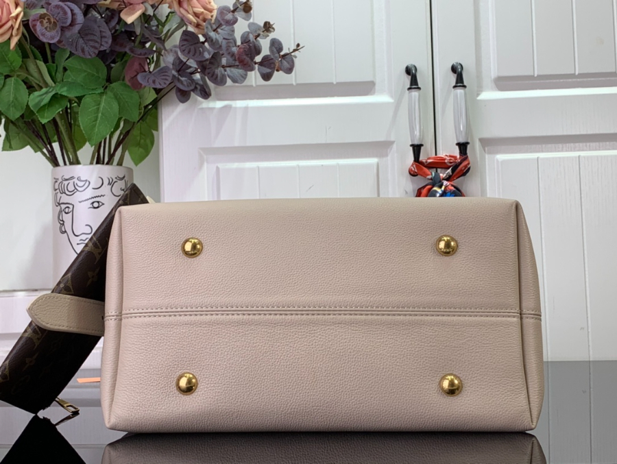 루이비통 로우 키 호보 MM 라임스톤 M25022 313518cm4.jpg