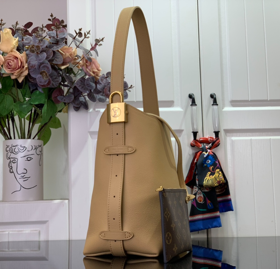 루이비통 로우 키 호보 PM M25354 242816cm 베이지3.jpg