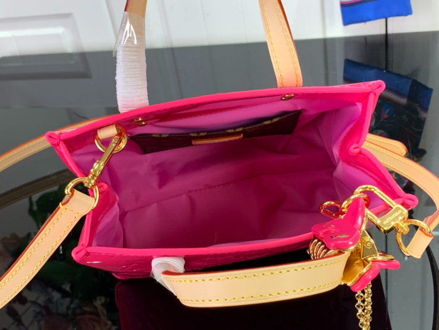 루이비통 리드 PM 3컬러 2216.511cm07.jpg