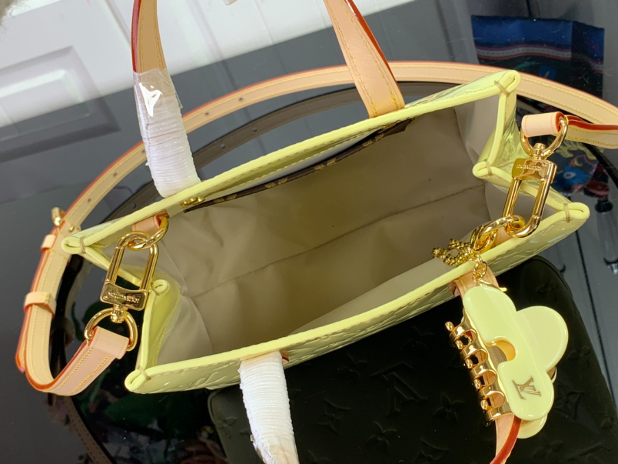 루이비통 리드 PM 3컬러 2216.511cm16.jpg