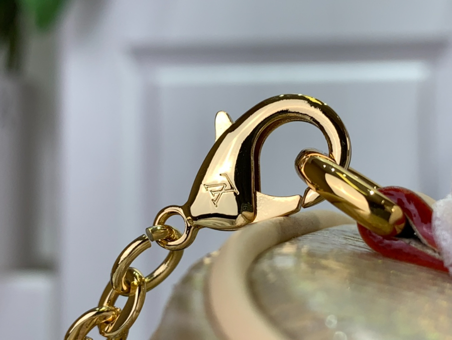 루이비통 마이크로 베니티 M82467 11108cm7 (1).jpg