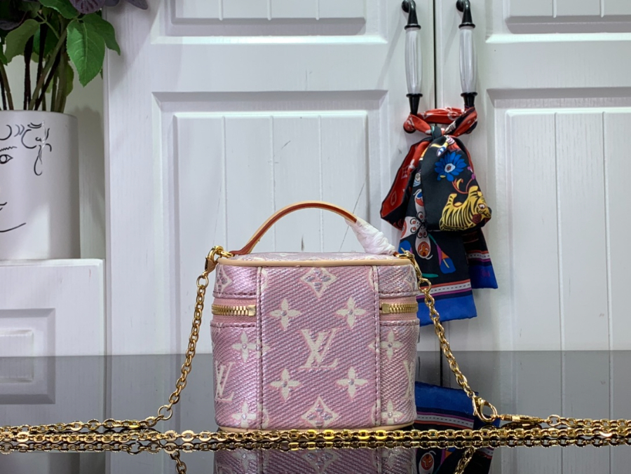 루이비통 마이크로 베니티 M82527 11108cm2.jpg