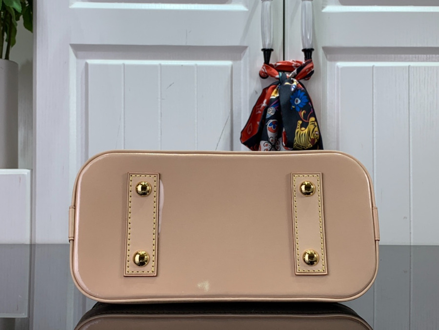 루이비통 x 야요이 쿠사마 알마 BB 모노그램 M46428 23.517.511.5cm4.jpg