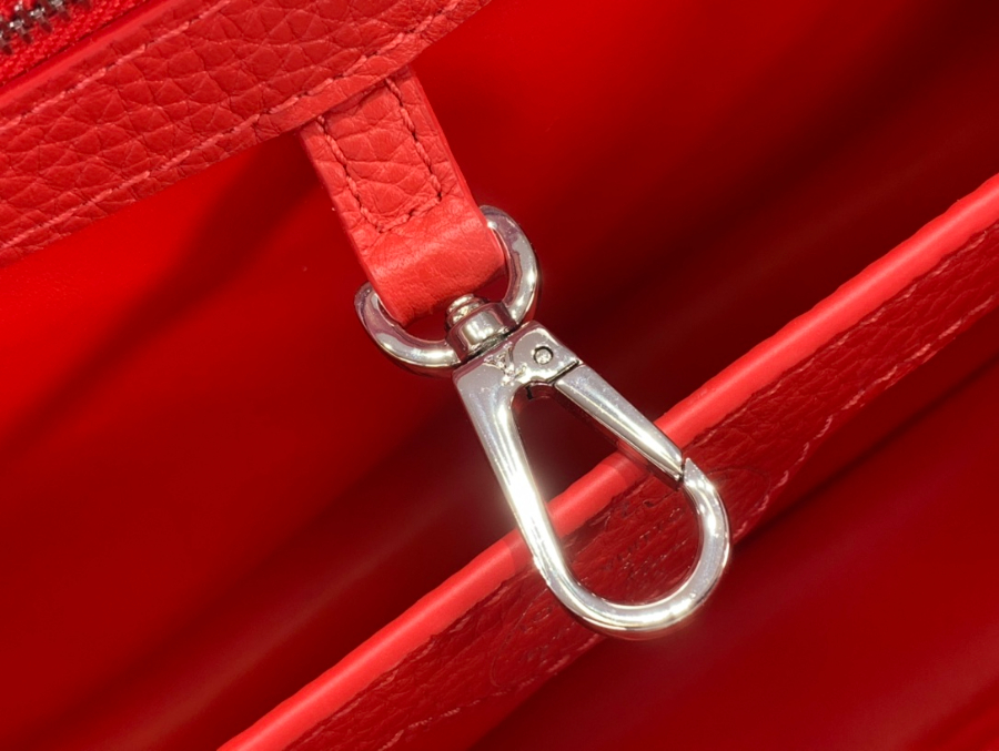 루이비통 x 야요이 쿠사마 카퓌신 레드 화이트 M21691 2사이즈7.jpg