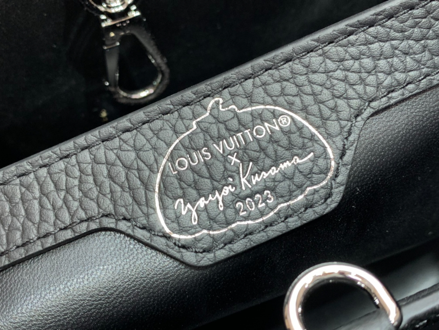 루이비통 x 야요이 쿠사마 카퓌신 블랙 화이트 M21691 3사이즈9.jpg