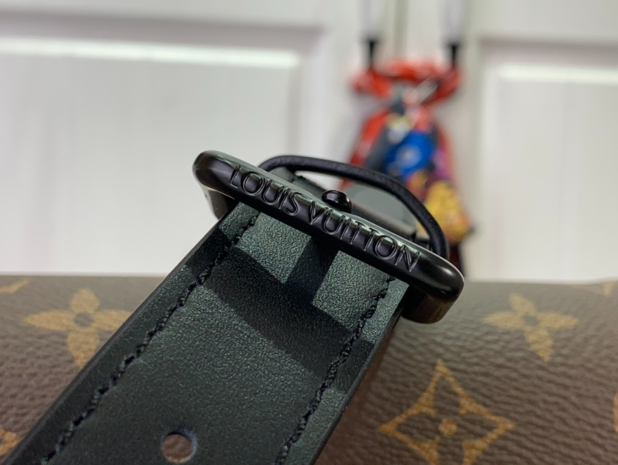 루이비통 몽수리 메신저 M47060 20177cm7.jpg