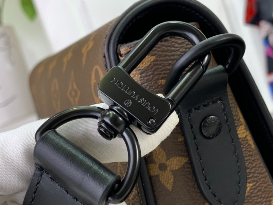 루이비통 몽수리 메신저 M47060 20177cm6.jpg