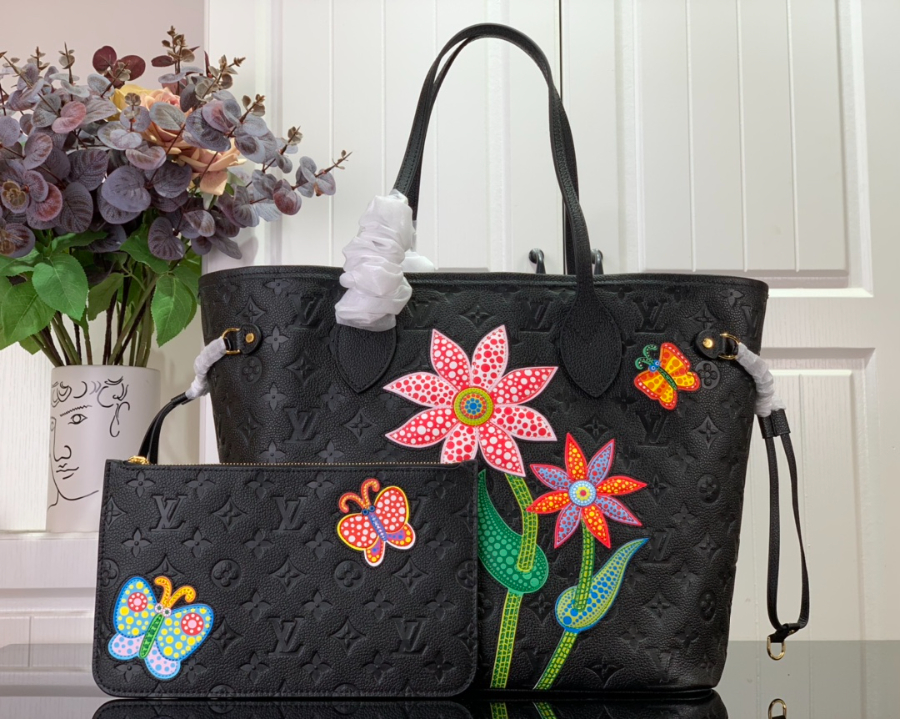 루이비통 YK 네버풀 토트백 M21733 312814cm 2컬러01.jpg