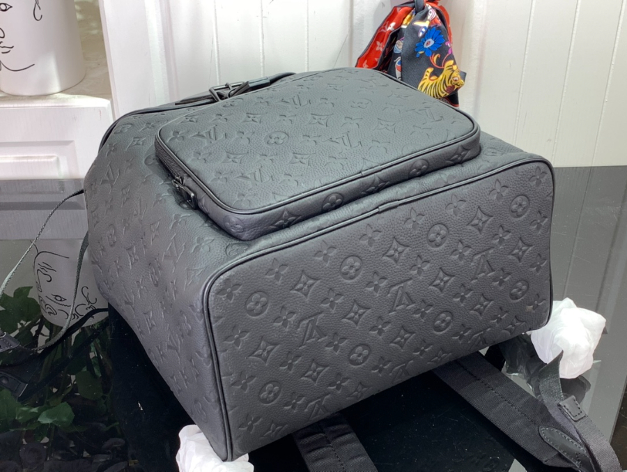 루이비통 몽수리 백팩 M23127 324019cm4.jpg