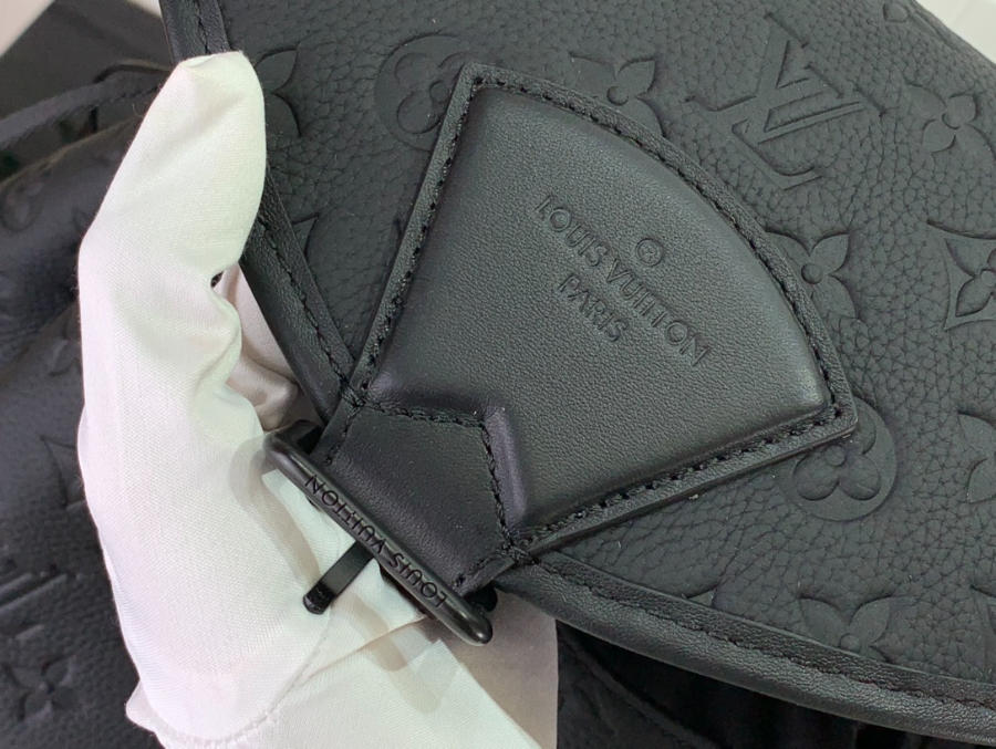 루이비통 몽수리 백팩 M23127 324019cm6.jpg