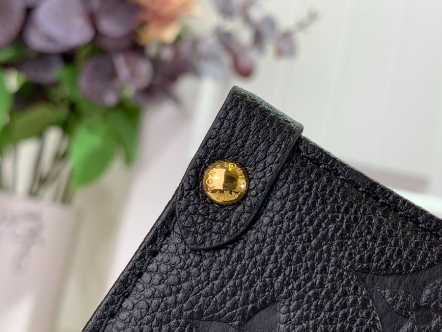 루이비통 YK 온더고 M21732 251911.5cm 2컬러06.jpg