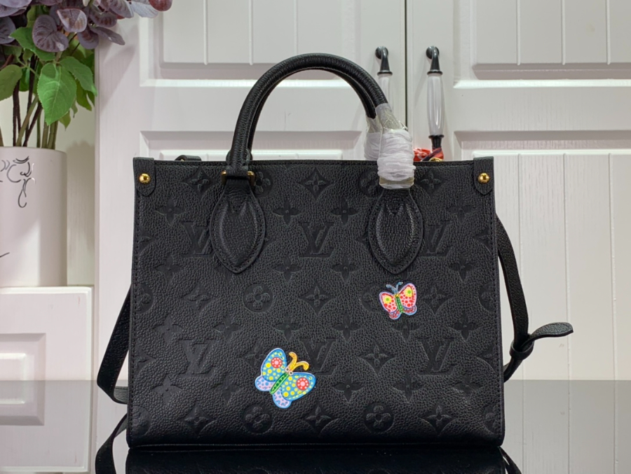 루이비통 YK 온더고 M21732 251911.5cm 2컬러02.jpg