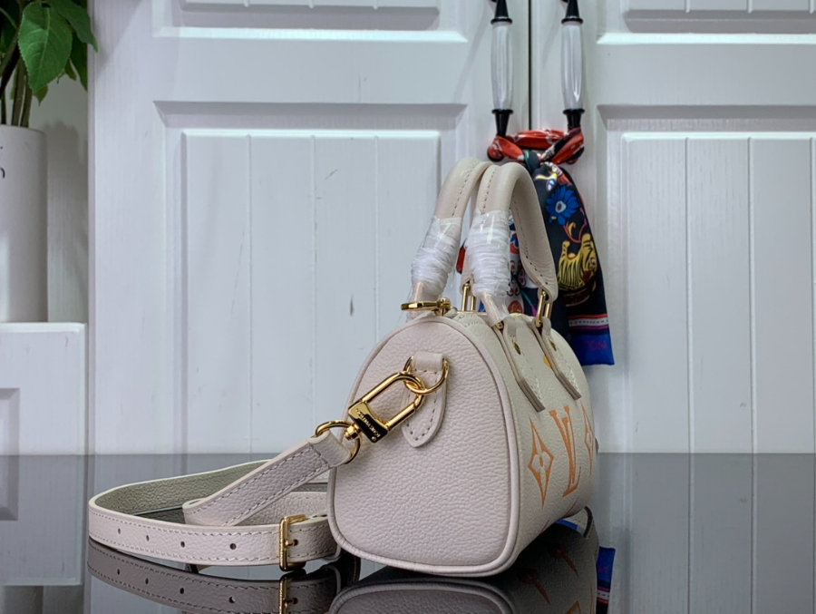 루이비통 나노 스피디 모노그램 숄더백 M81625 16107.5cm 오렌지&베이지4.jpg