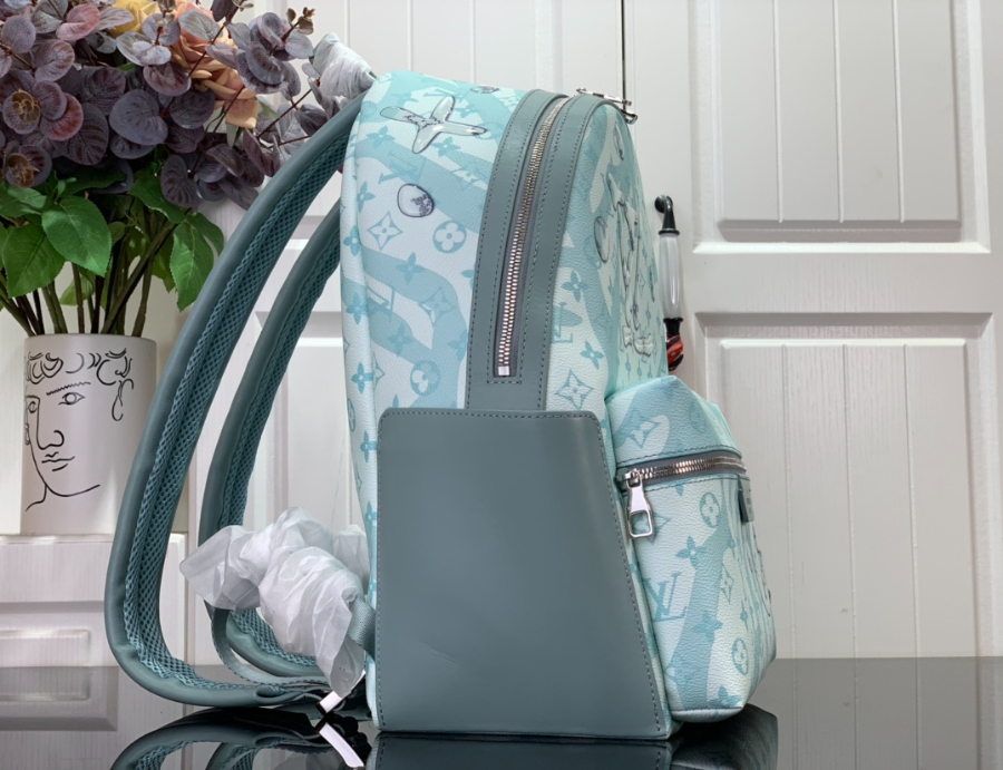 루이비통 디스커버리 백팩 스카이 블루 M22519 293820cm3.jpg