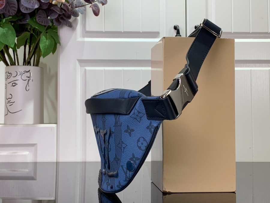 루이비통 디스커버리 범백 M22576 44159cm4.jpg