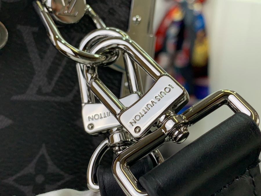 루이비통 사이드 트렁크 Petite Malle 숄더백 M46358 21146cm 2컬러08.jpg