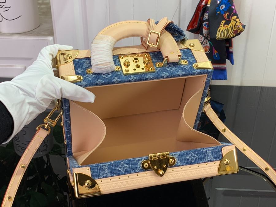 루이비통 쁘띠 발리스 데님 블루 M24161 22.517.511cm5.jpg