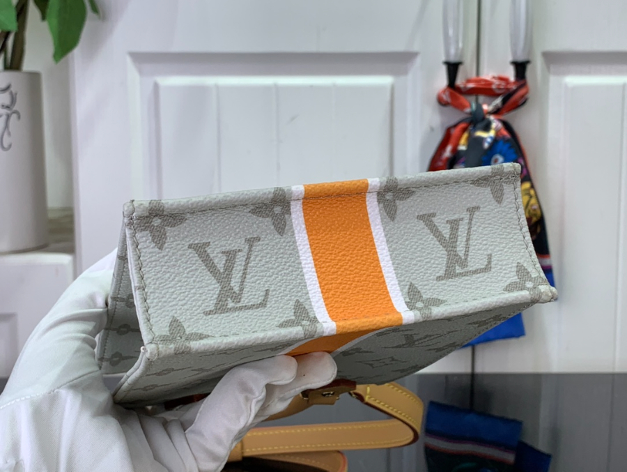 루이비통 쁘띠 삭 플라 M23615 14175cm4.jpg