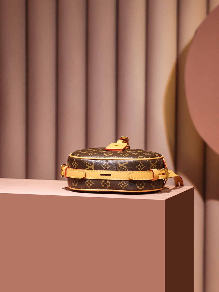 루이비통 쁘띠뜨 부아트 샤포백 M45747_20x22.5x8cm04.jpg