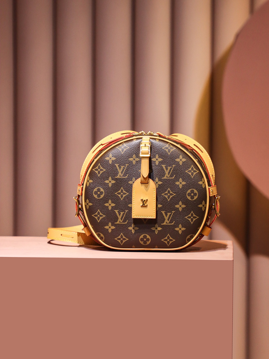 루이비통 쁘띠뜨 부아트 샤포백 M45747_20x22.5x8cm08.jpg