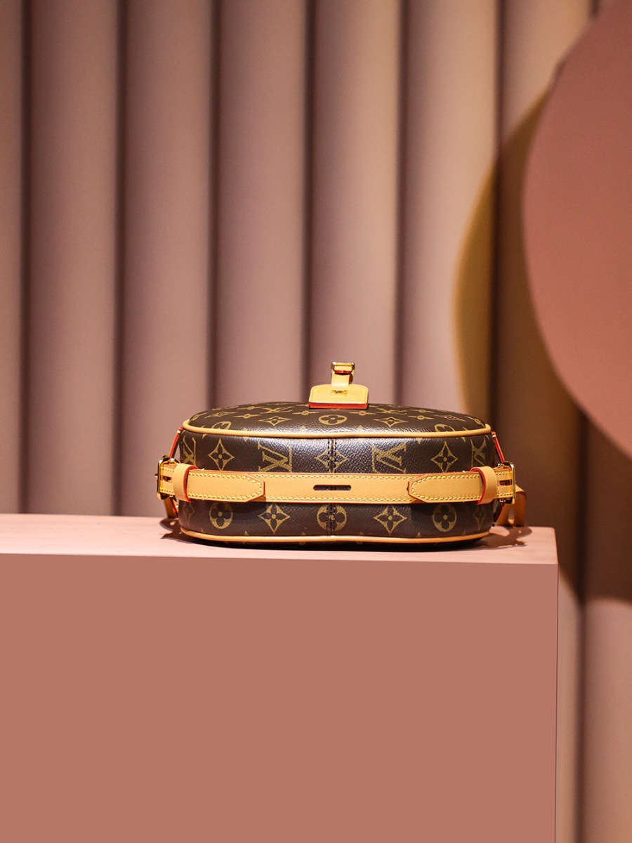 루이비통 쁘띠뜨 부아트 샤포백 M45747_20x22.5x8cm09.jpg