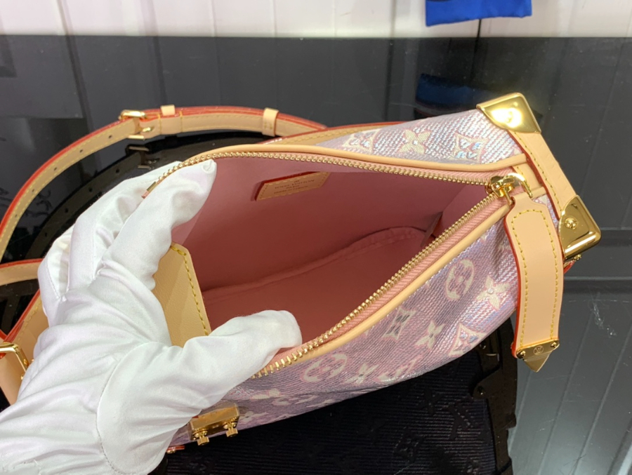 루이비통 사이드 트렁크 M22842 21146cm5.jpg