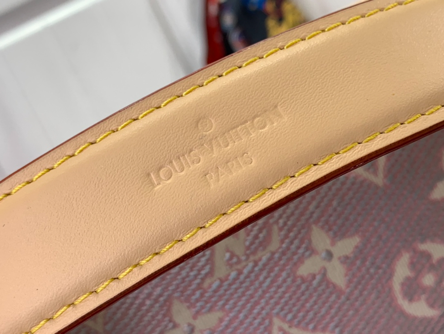 루이비통 사이드 트렁크 M22842 21146cm8.jpg