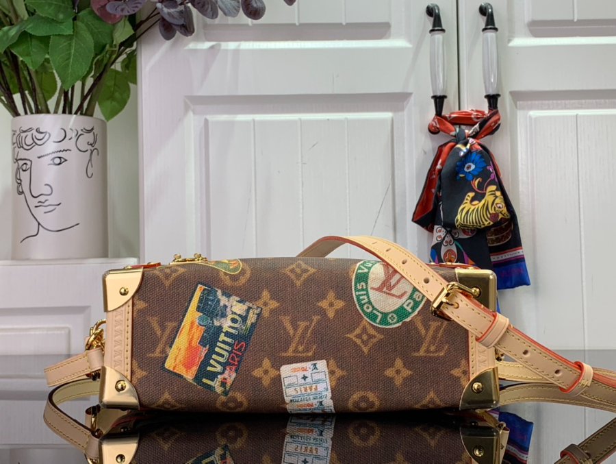 루이비통 사이드 트렁크 MM 모노그램 M47085 21146cm4.jpg