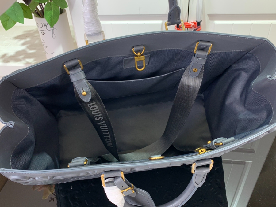 루이비통 삭 플라 M21841 2컬러 443318cm13.jpg