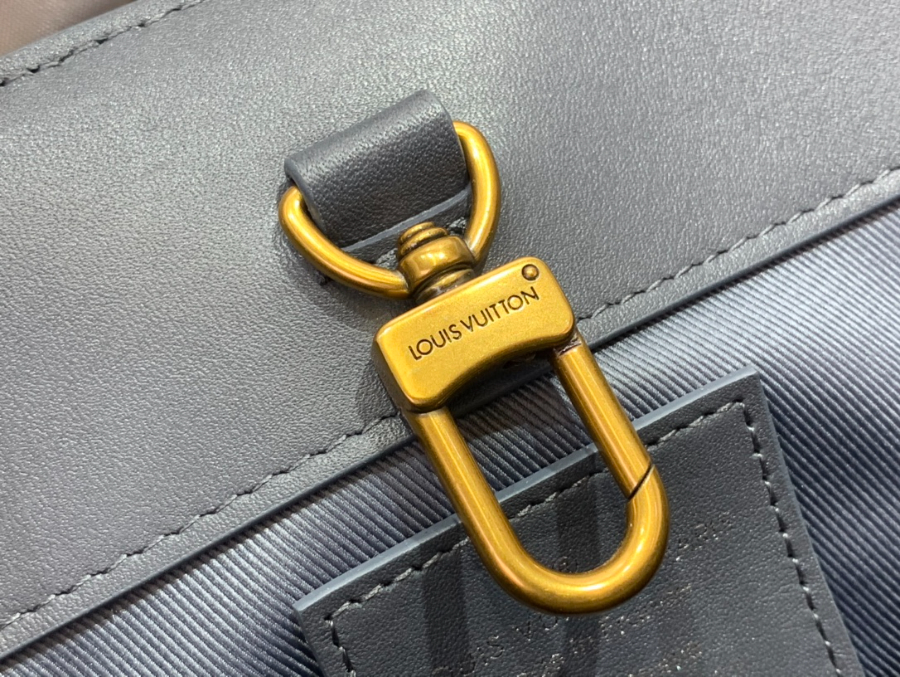 루이비통 삭 플라 M21841 2컬러 443318cm15.jpg