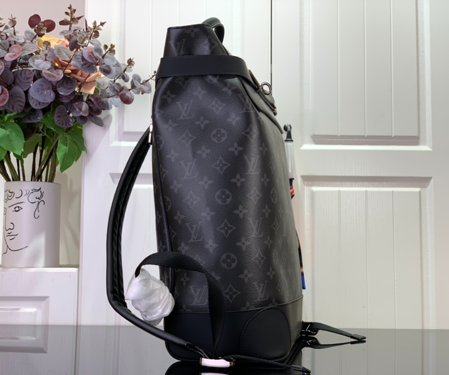 루이비통 스티머 백팩 모노그램 이클립스 M44052 324516cm3.jpg