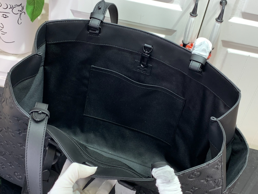 루이비통 삭 플라 24H 블랙 M21865 443318cm5.jpg