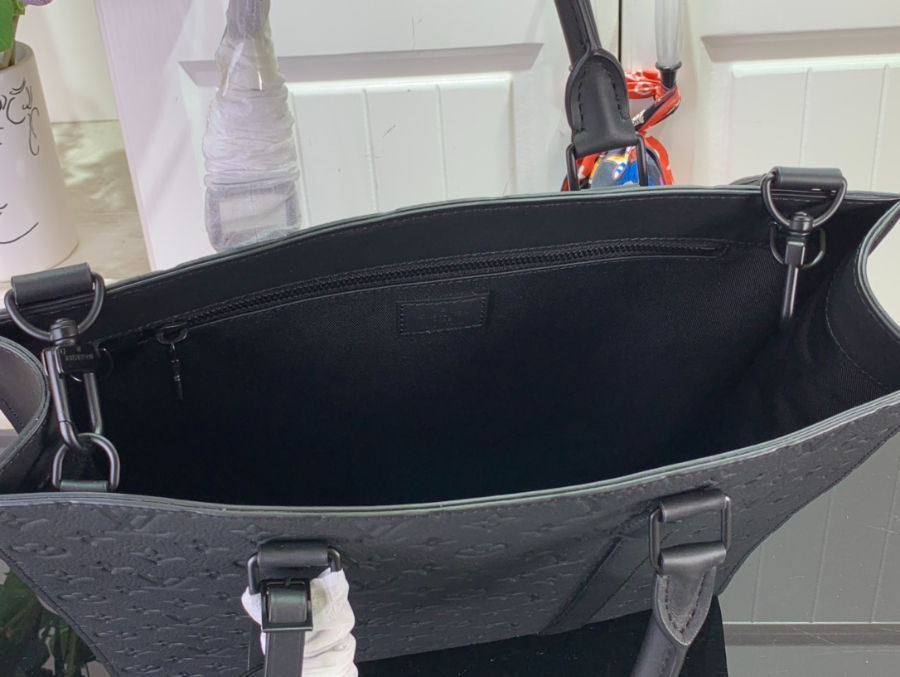 루이비통 삭 플라 NV 블랙 M21866 36.5389cm5.jpg