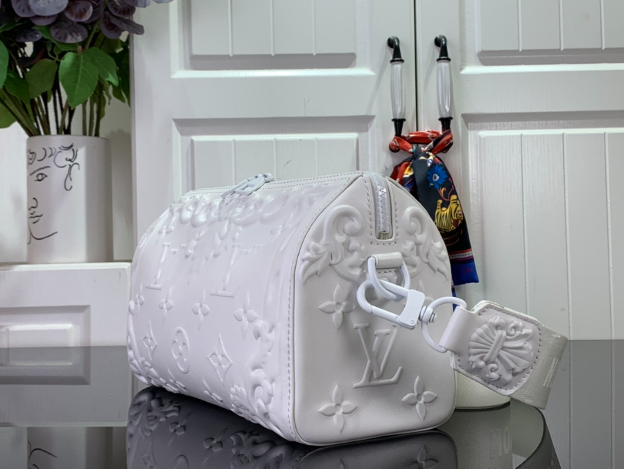 루이비통 시티 키폴 숄더백 M21835 271713cm 2컬러04.jpg