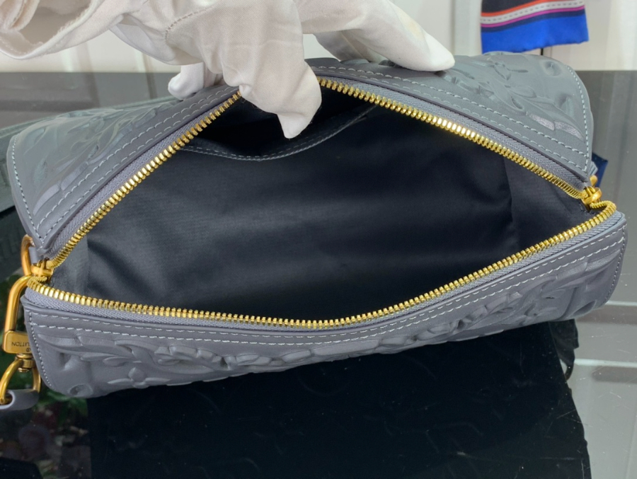 루이비통 시티 키폴 숄더백 M21835 271713cm 2컬러13.jpg