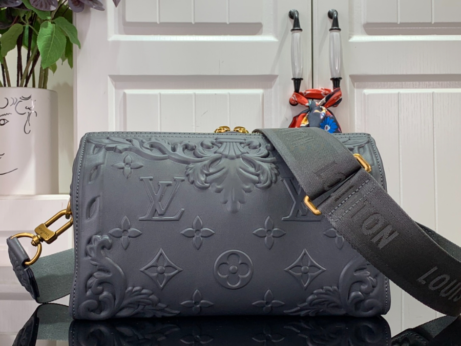 루이비통 시티 키폴 숄더백 M21835 271713cm 2컬러10.jpg