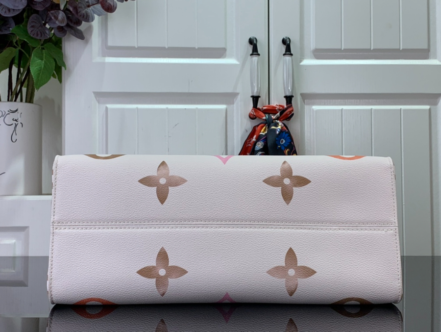 루이비통 온더고 M22975 352714cm4.jpg