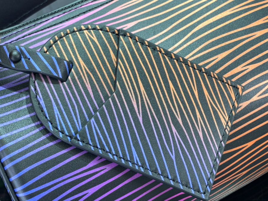 루이비통 소프트 폴로숑 숄더백 331717cm M230936.jpg