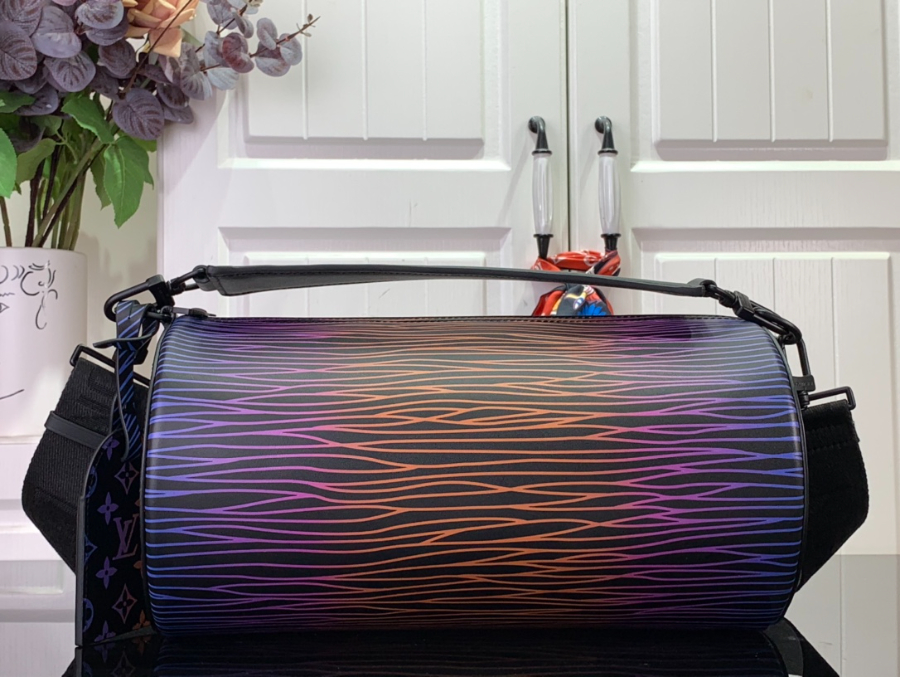 루이비통 소프트 폴로숑 숄더백 331717cm M230932.jpg