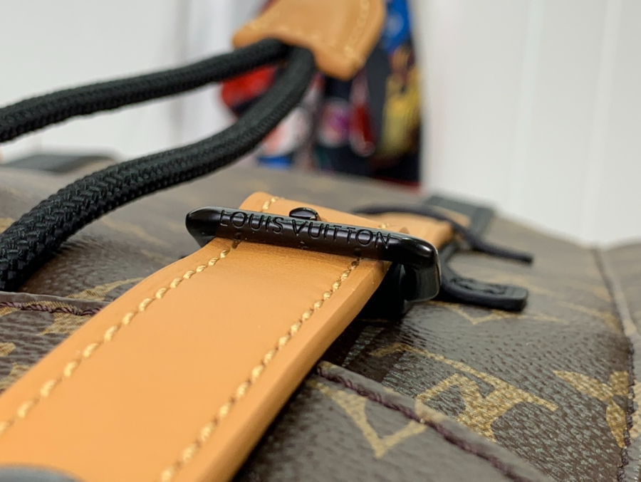 루이비통 크리스토퍼 MM 백팩 모노그램 마카사르 캔버스 M43735 M41379 384421cm 옐로우7.jpg