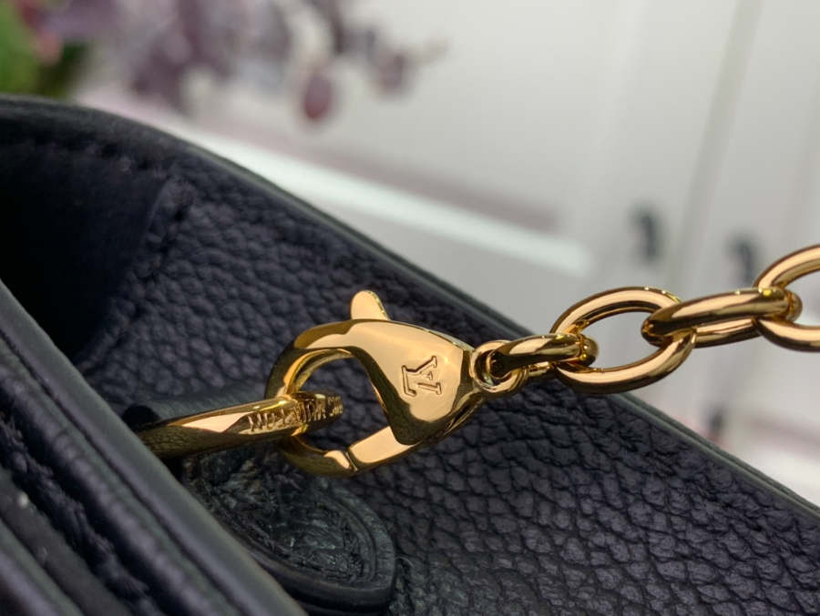 루이비통 숄더백 월릿 온 체인 모노그램 2컬러 M83233 20.5103.5cm15.jpg