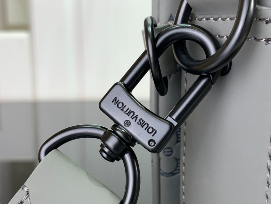 루이비통 트리오 메신저 M46603 2518.57cm8.jpg