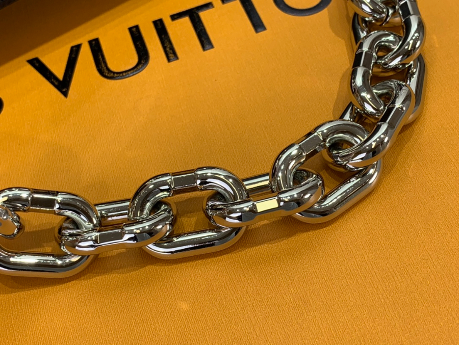 루이비통 트위스트 락 XL 골드 미엘 M22296 M22297 16.5198.5cm 2컬러8.jpg