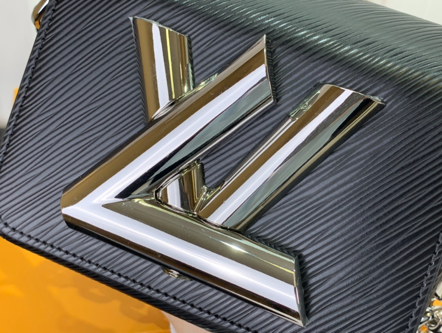 루이비통 트위스트 락 XL 골드 미엘 M22296 M22297 16.5198.5cm 2컬러6.jpg