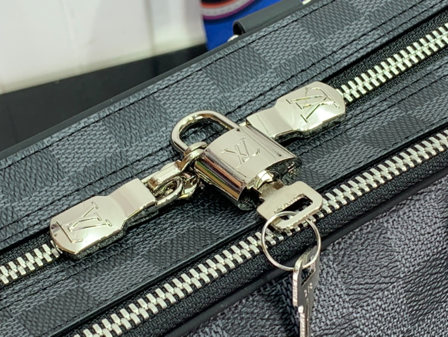 루이비통 포르트 도큐멍 보야주 N40485 39.5299cm8.jpg