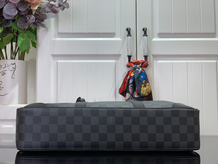 루이비통 포르트 도큐멍 보야주 N40485 39.5299cm4.jpg