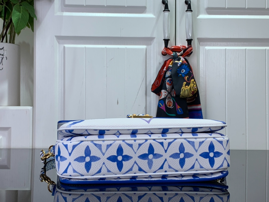 루이비통 포쉐트 메티스 크로스백 25197cm M23055 블루4.jpg