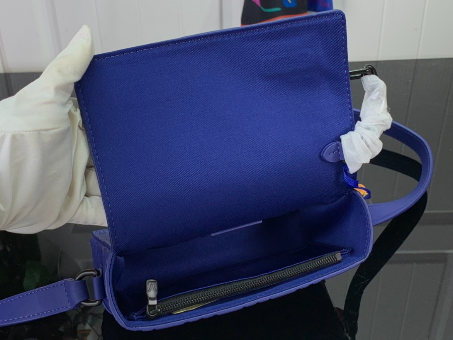 루이비통 스티머 미니 월릿 M82579 18116.5cm 블루5.jpg