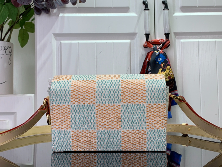 루이비통 스티머 웨어러블 월릿 N40674 18116.5cm2.jpg